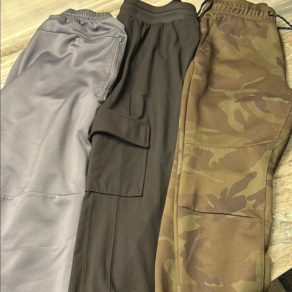 3 pairs jogging sz S Gray, Black, and Camouflage Joggers Set unisex